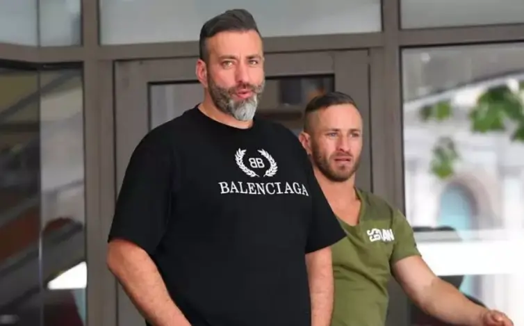 Alleged gangland boss gets gun charges against dropped